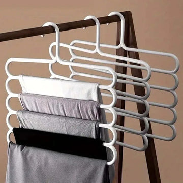 Wielofunkcyjne wieszaki na bieliznę/ręczniki